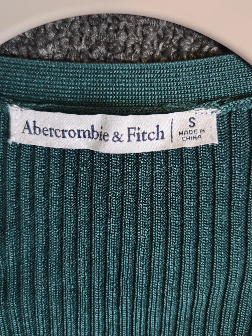 Abercrombie Fitch Cardigan Womens S Forest Green Cropped Rib V Neck Preppy New
